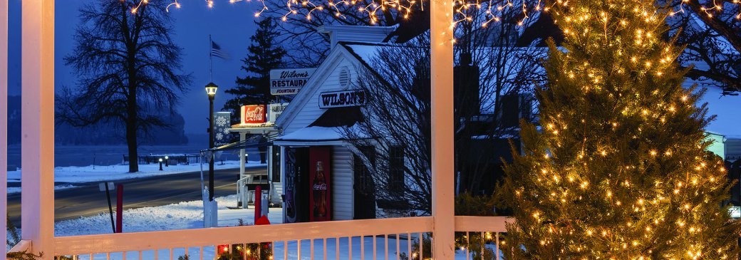 22 Ways to Celebrate Christmas in Door County