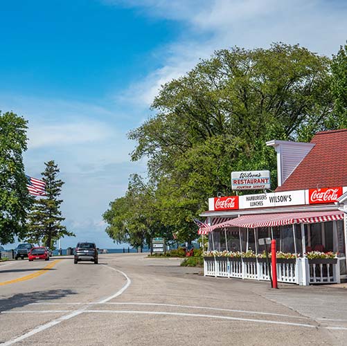 Ephraim Cars driving past a roadside restaurant